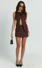 Desi Mini Skirt - Tailored Mid Waisted Skirt in Chocolate